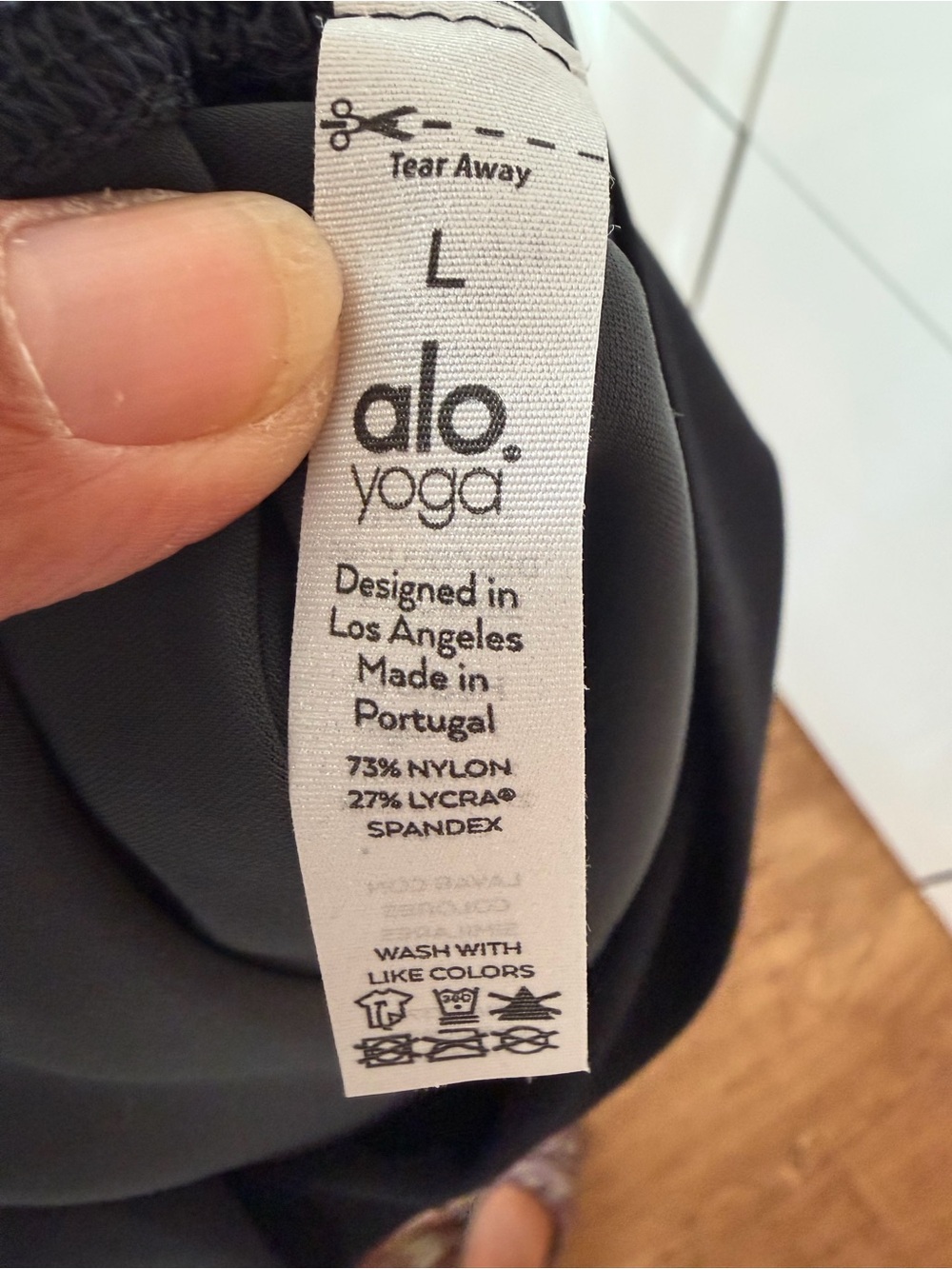 ALO Yoga Black Camo High-Rise Leggings - Picture 5 of 6